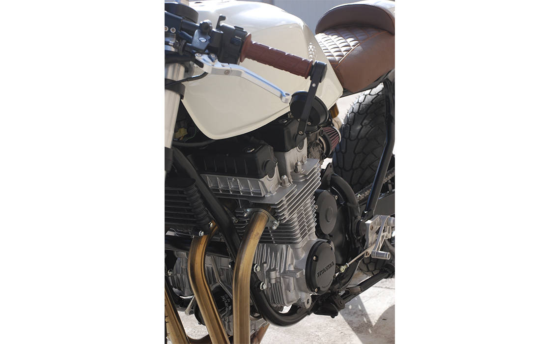 Honda CB 750 Cafe Racer - Foto 25
